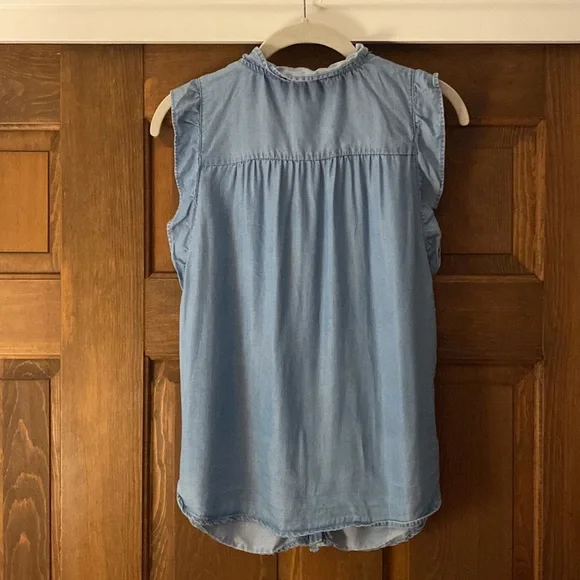 Kut from the kloth ruffle tencel denim sleeveless button down blouse small - Picture 5 of 5